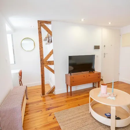 Apartment&suites Santa Clara * Lisbon